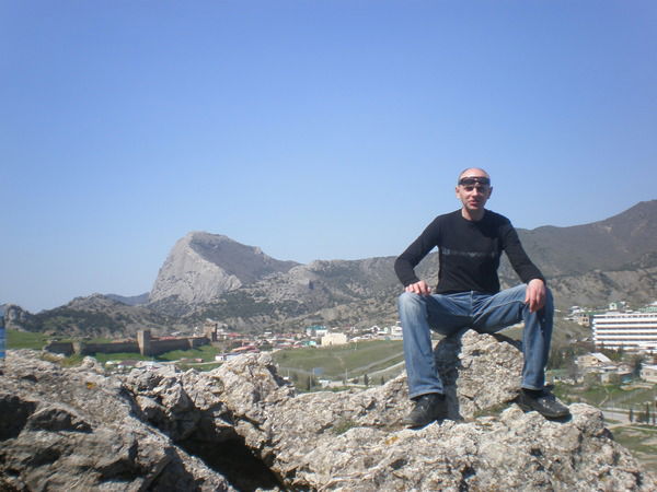 Александр Назаренко