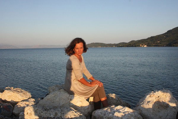 Ира Обуховская