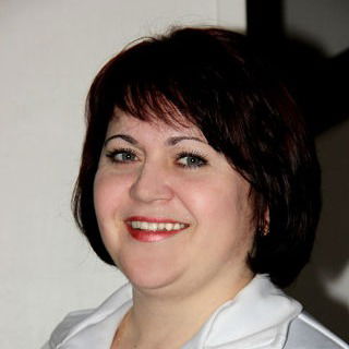 Лариса Толстых