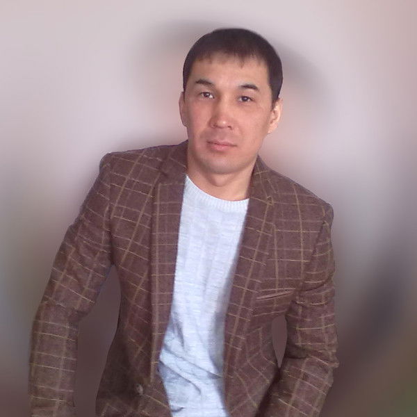 Канат Исаев