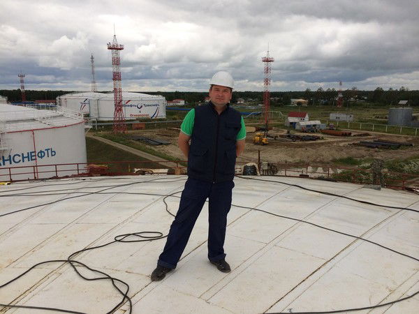 Евгений Медведев