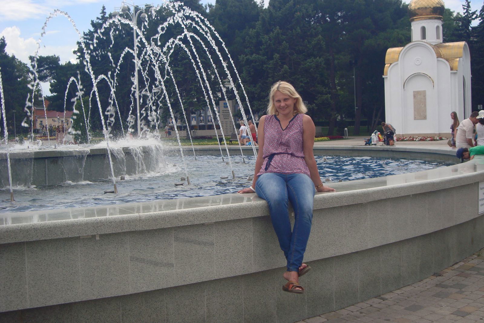 Люда Ипатова