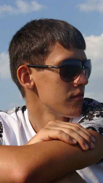 Александр Савельев