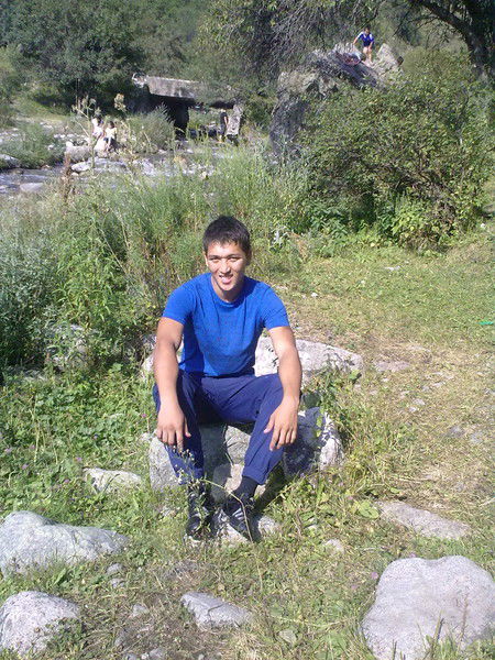 Олжас Маусымбаев