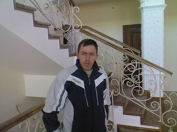 Андрей Ярошенко