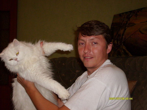 Виктор Гафуров