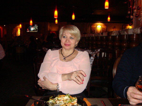 Любовь Королева