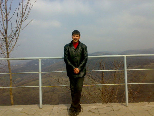 Аманжол Шапенов