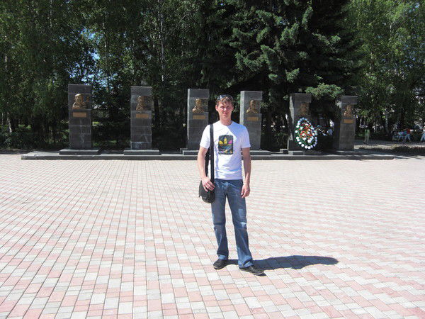 Александр Везбердев