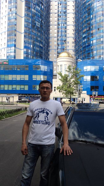 Фархад Валиханов