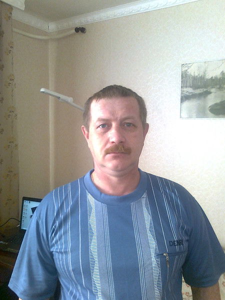 Александр Колобов