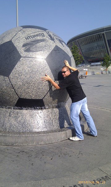 Виктор Бальцер