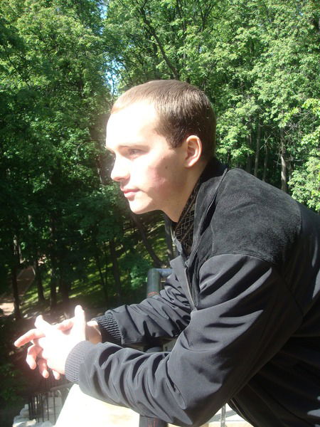 Роман Строев