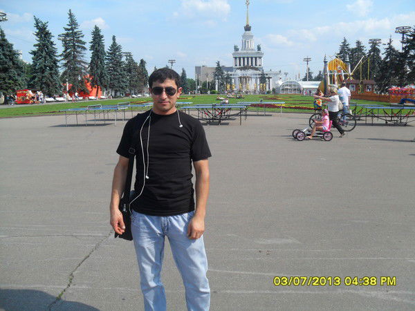 Илхом Чориев