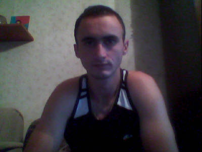 Адам Хачатрян