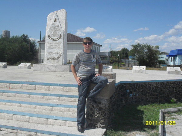 Андрей Максимов