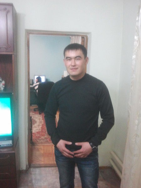 Максат Мукашев