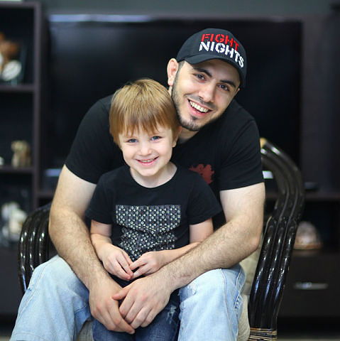 Отабек Каримов