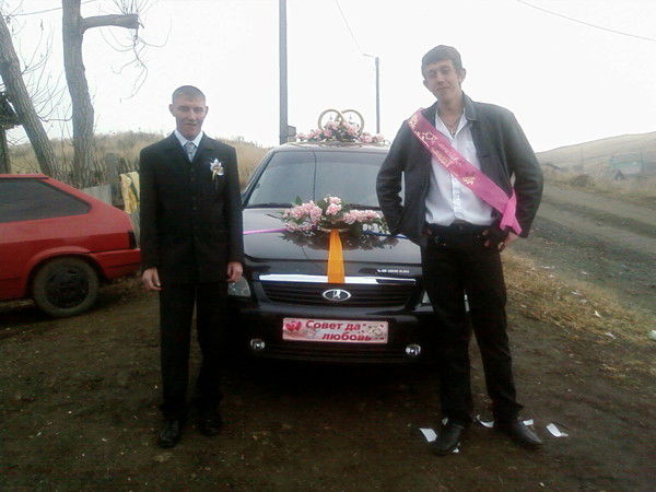 Антон Хохлов