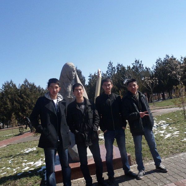 "эдгар Куралов