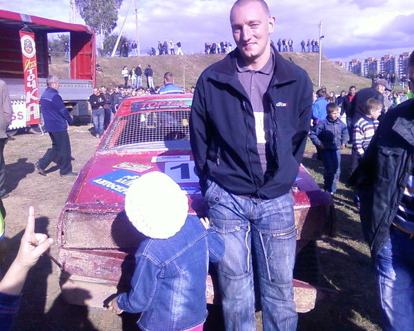 Володя Абраменко