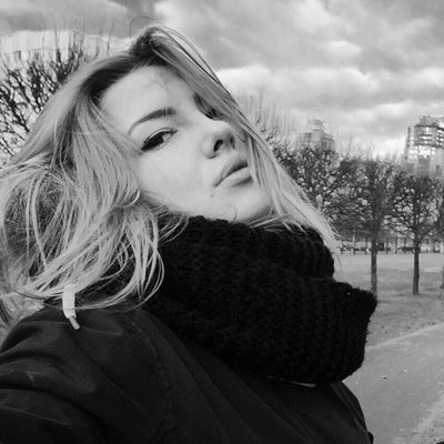 Анна Миллер