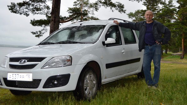 Александр Вахрушев