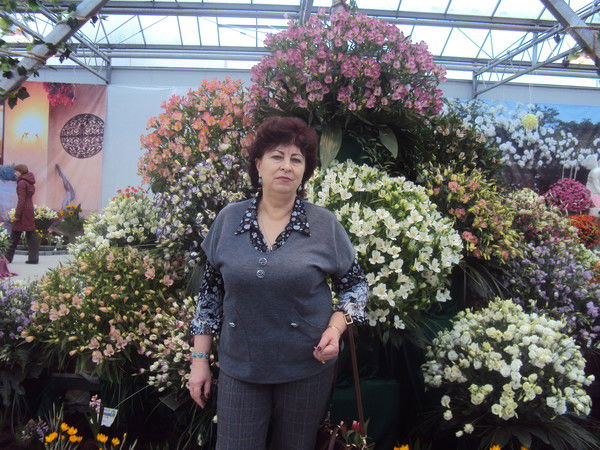 Ольга Попова