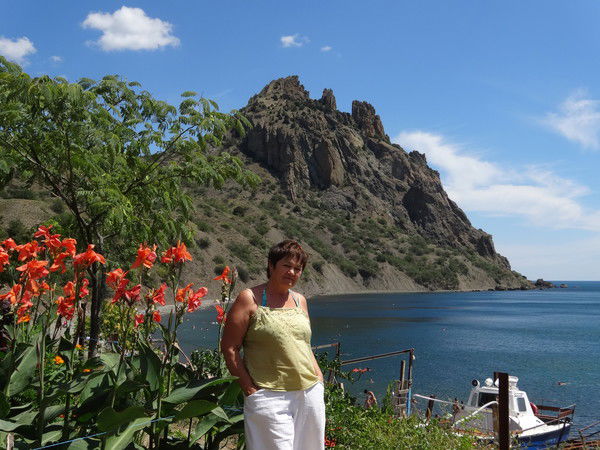 Елена Викторова