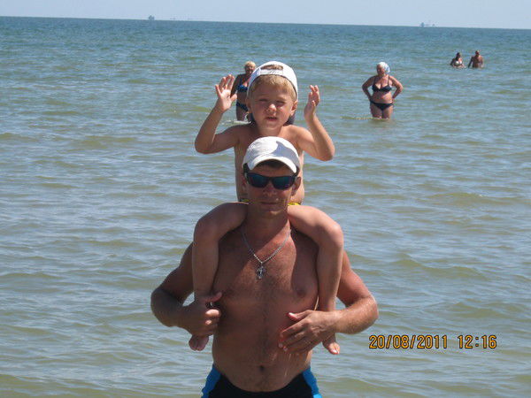 Олег Шестаков