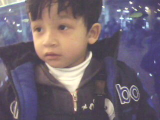 Низомжон Холбоев