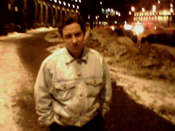 Андрю Сапаров