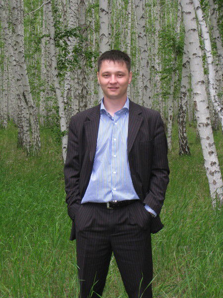 Роман Титов