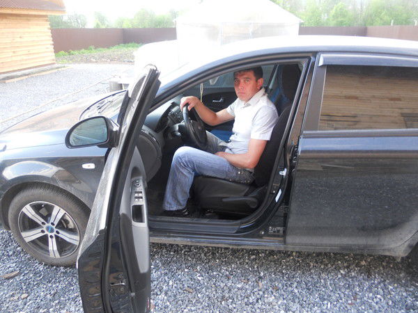 Леонид Валиахметов