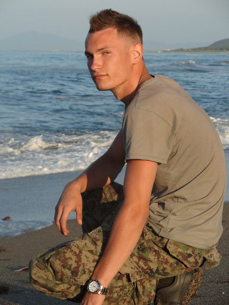 Александр Птахов