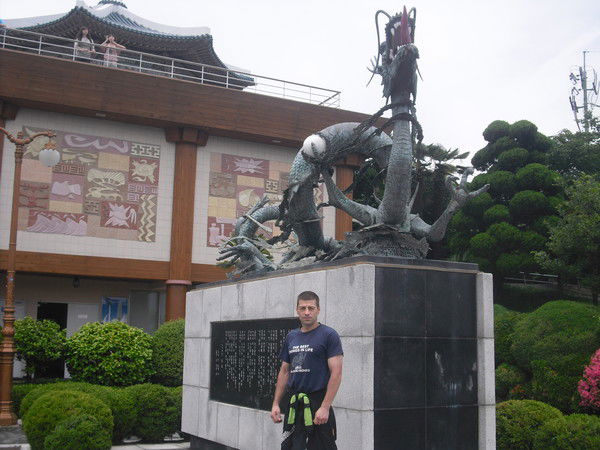 Дмитрий Зверев