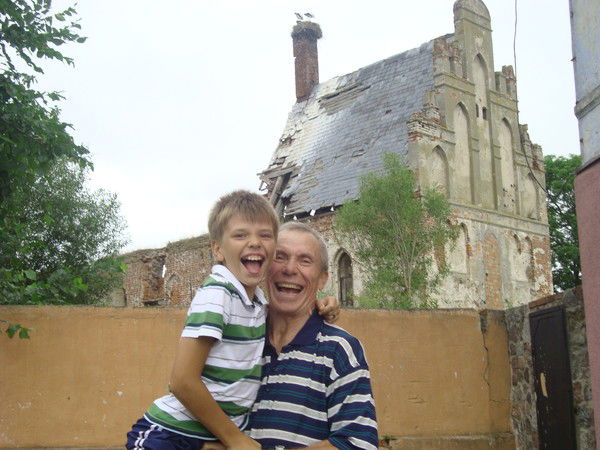 Иван Иванов