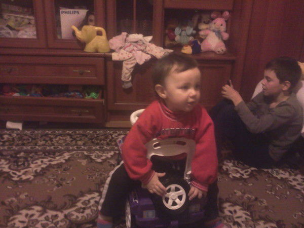 Андрей Коломиец