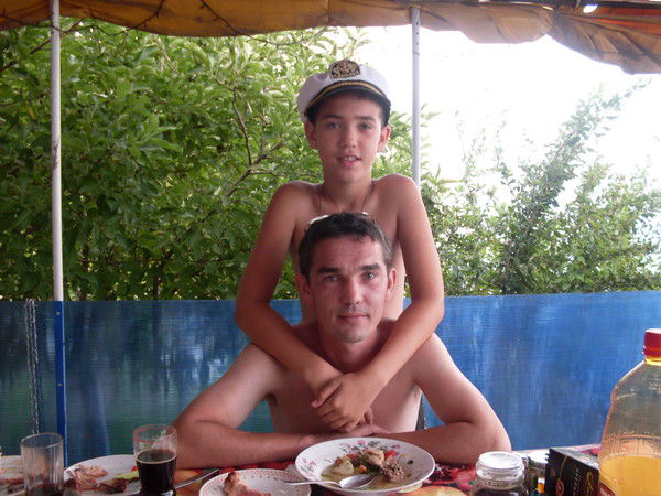 Роберт Лопатин