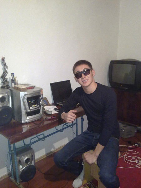 Ержан Махмутов