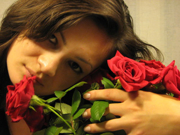 Елена Попова