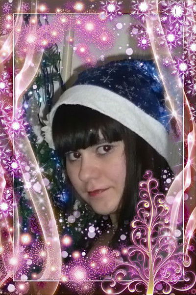 Юличка Няшка