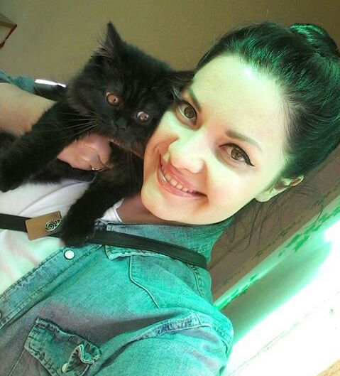 Нелли Мелина