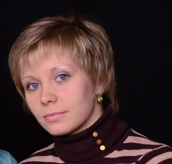 Анюта Отрадных