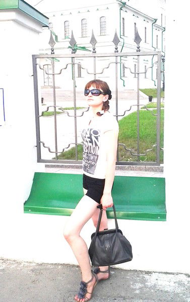 Анастасия ))))))))