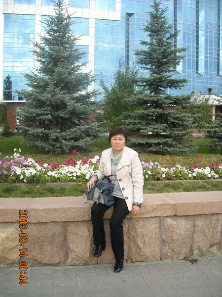 Гулайым Маманова