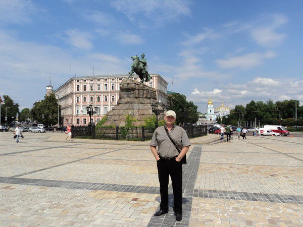 Сергей Глазков