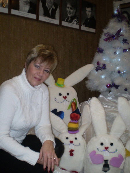 Наташа Золотикова