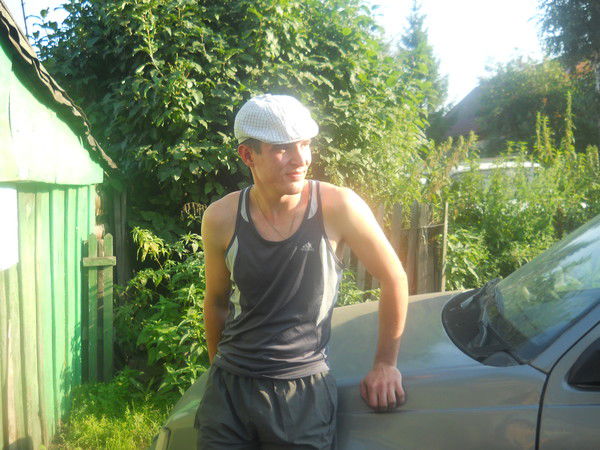 Александр Истомин