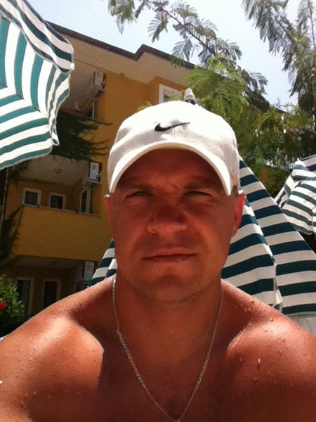 Руслан Виканов